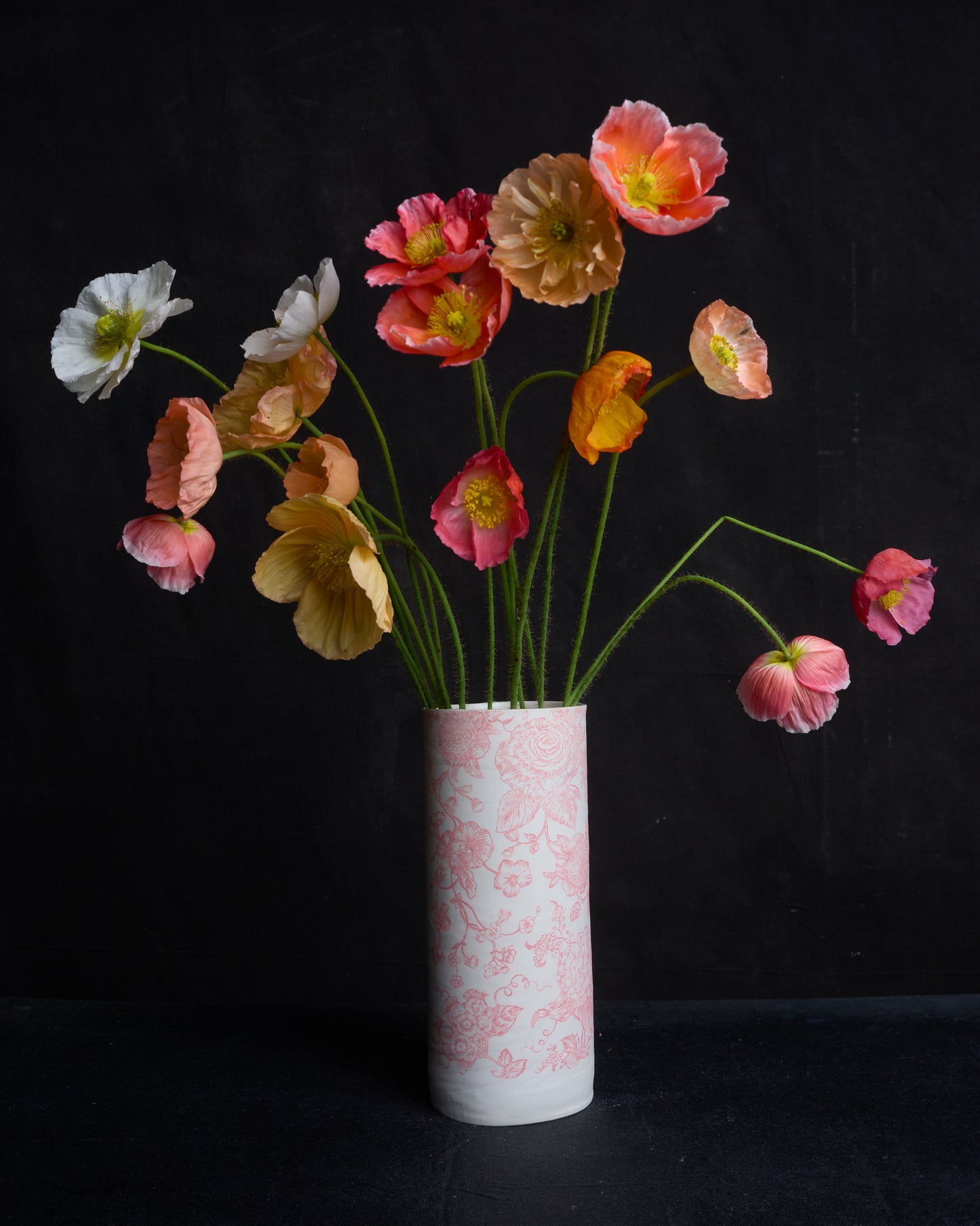 Flowers and porcelain in Bloom