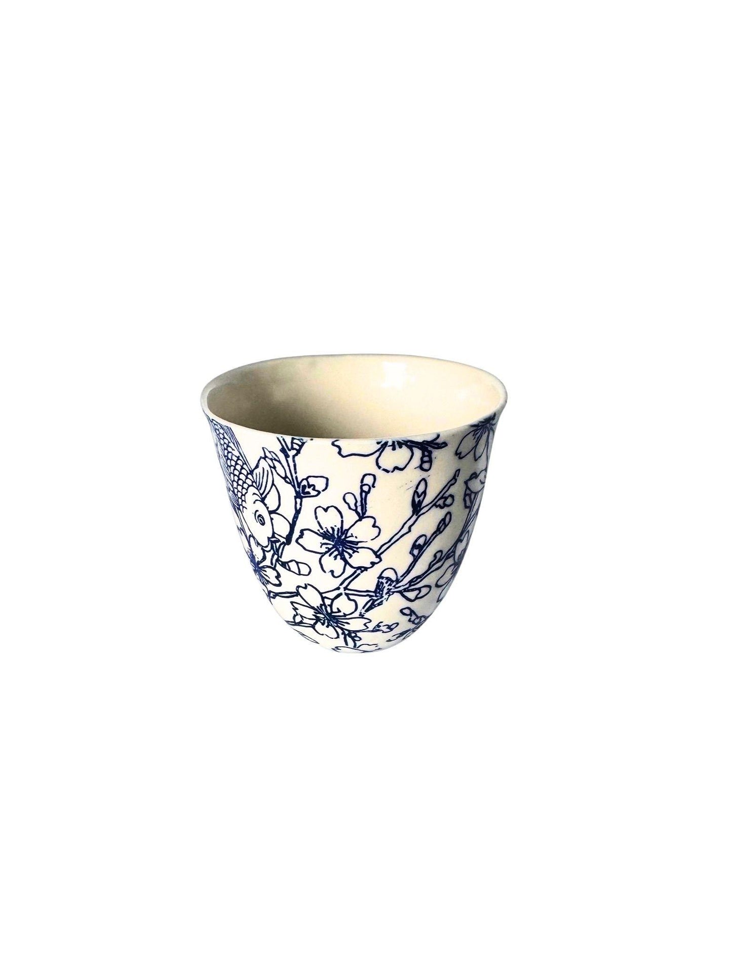 Pretty Printed porcelain cup floral 